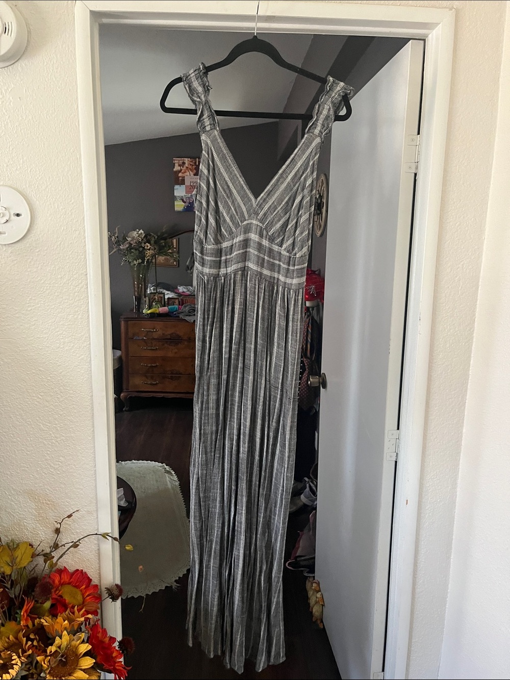 Women's Gray Striped Maxi jumpsuit Sleeveless V-Neck